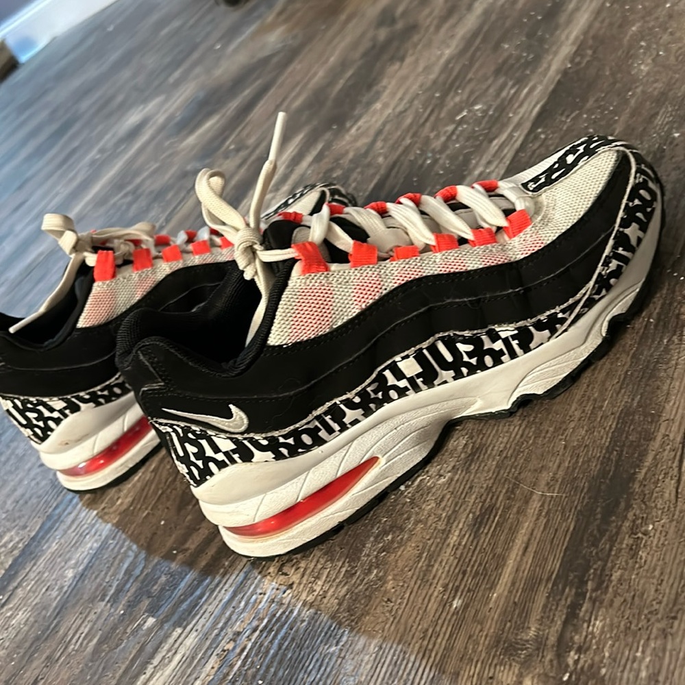 Nike air max
